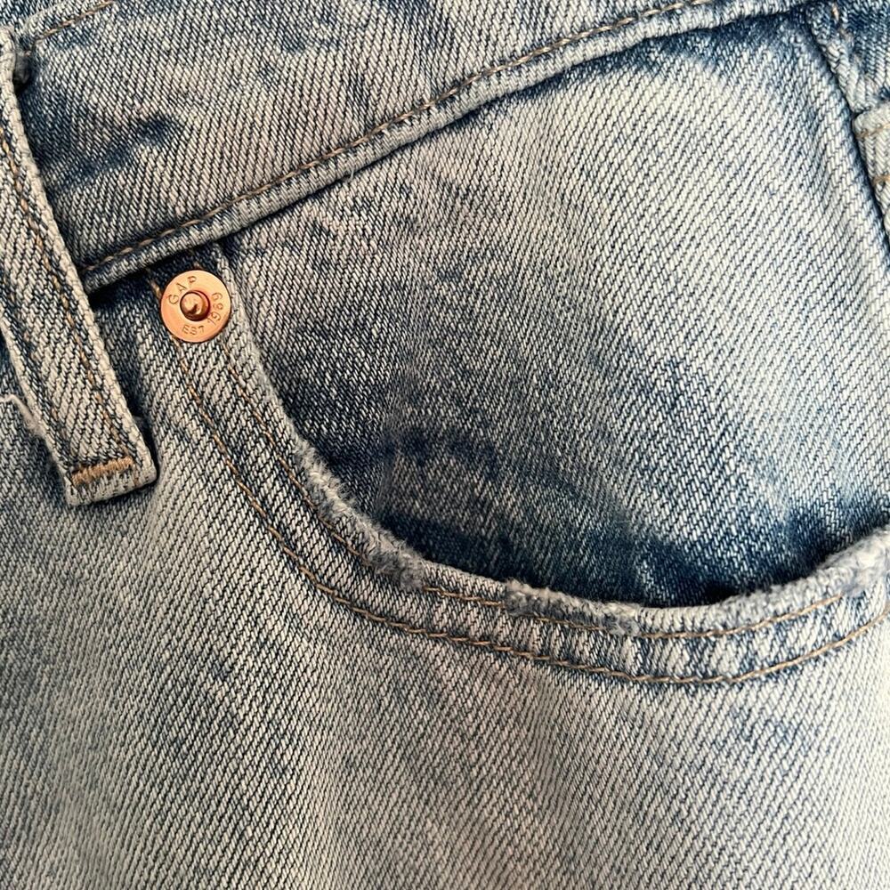 Gap Mom Jean - Picture 7 of 9